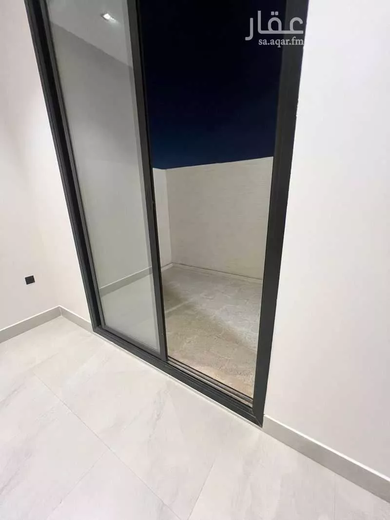 3 bedroom floor in Al Rimal 8