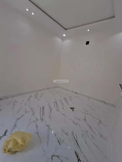 6 bedroom villa in Al Uraija Al Gharbi 4