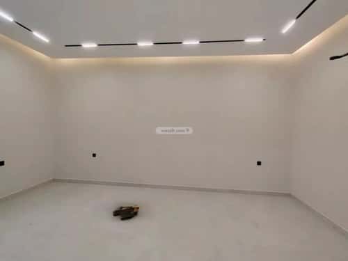 6 bedroom villa in Al Awali 12