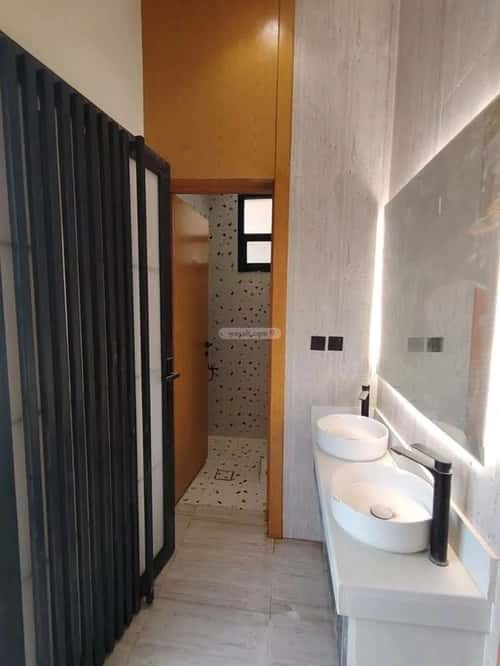 5 bedroom villa in Tuwaiq 4