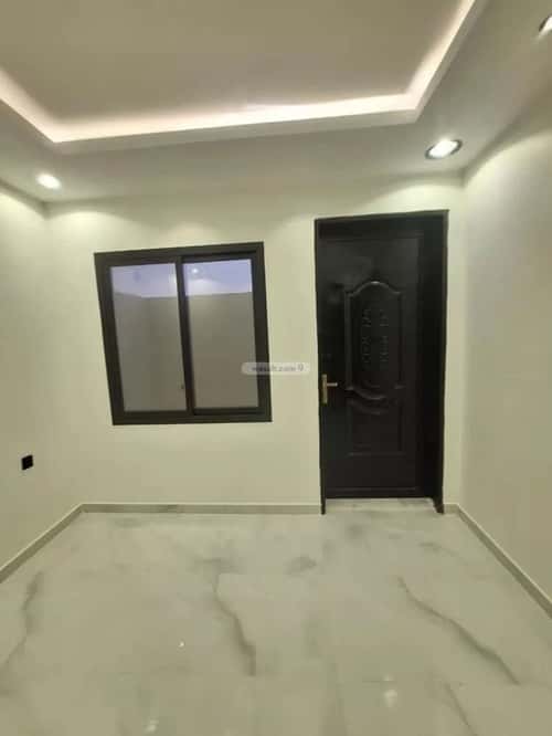 5 bedroom villa in Dhahrat Laban 8
