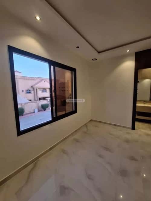 5 bedroom villa in Dhahrat Laban 7