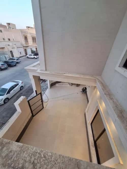 5 bedroom villa in Dhahrat Laban 4