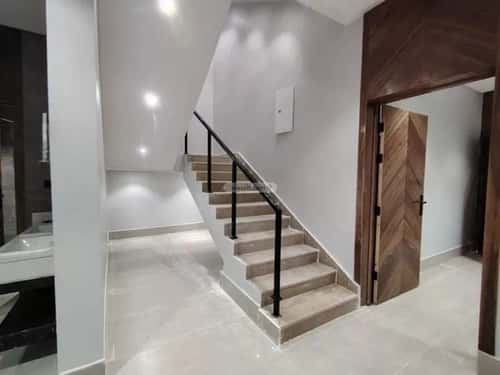 5 bedroom villa in Okaz 1