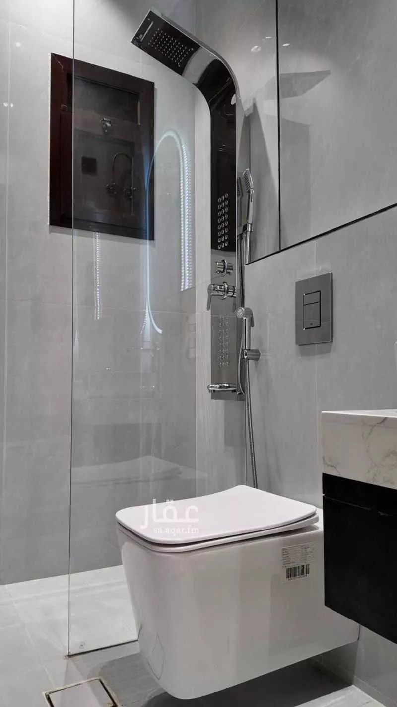 3 bedroom apartment in Al Rawdah, Jeddah 8