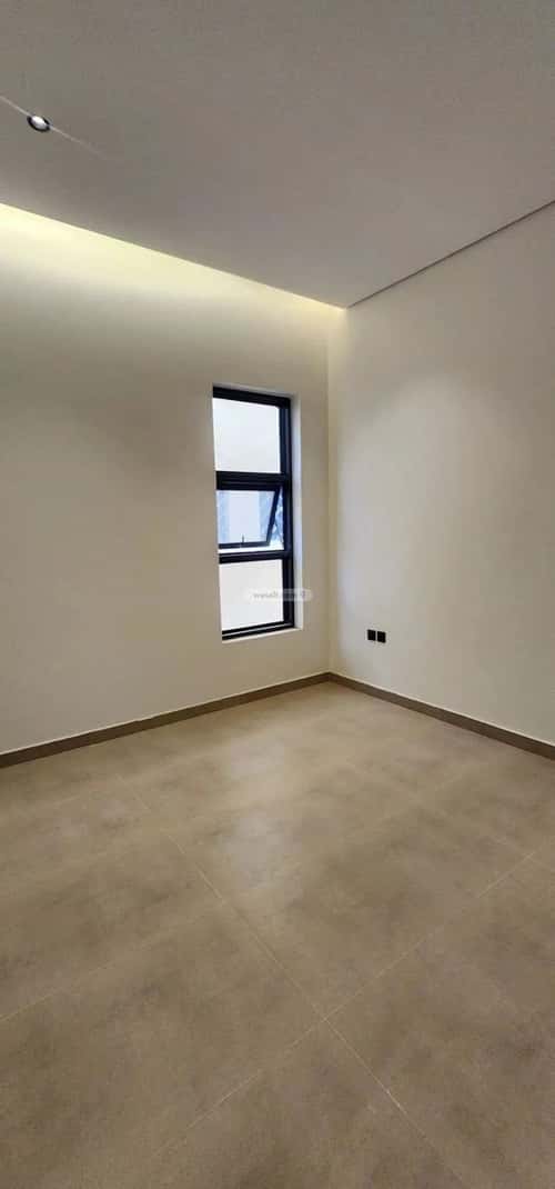 5 bedroom apartment in Al Hazm 3