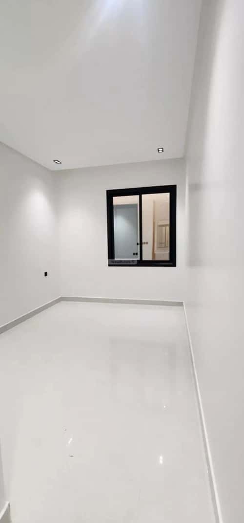 4 bedroom apartment in Tuwaiq 1