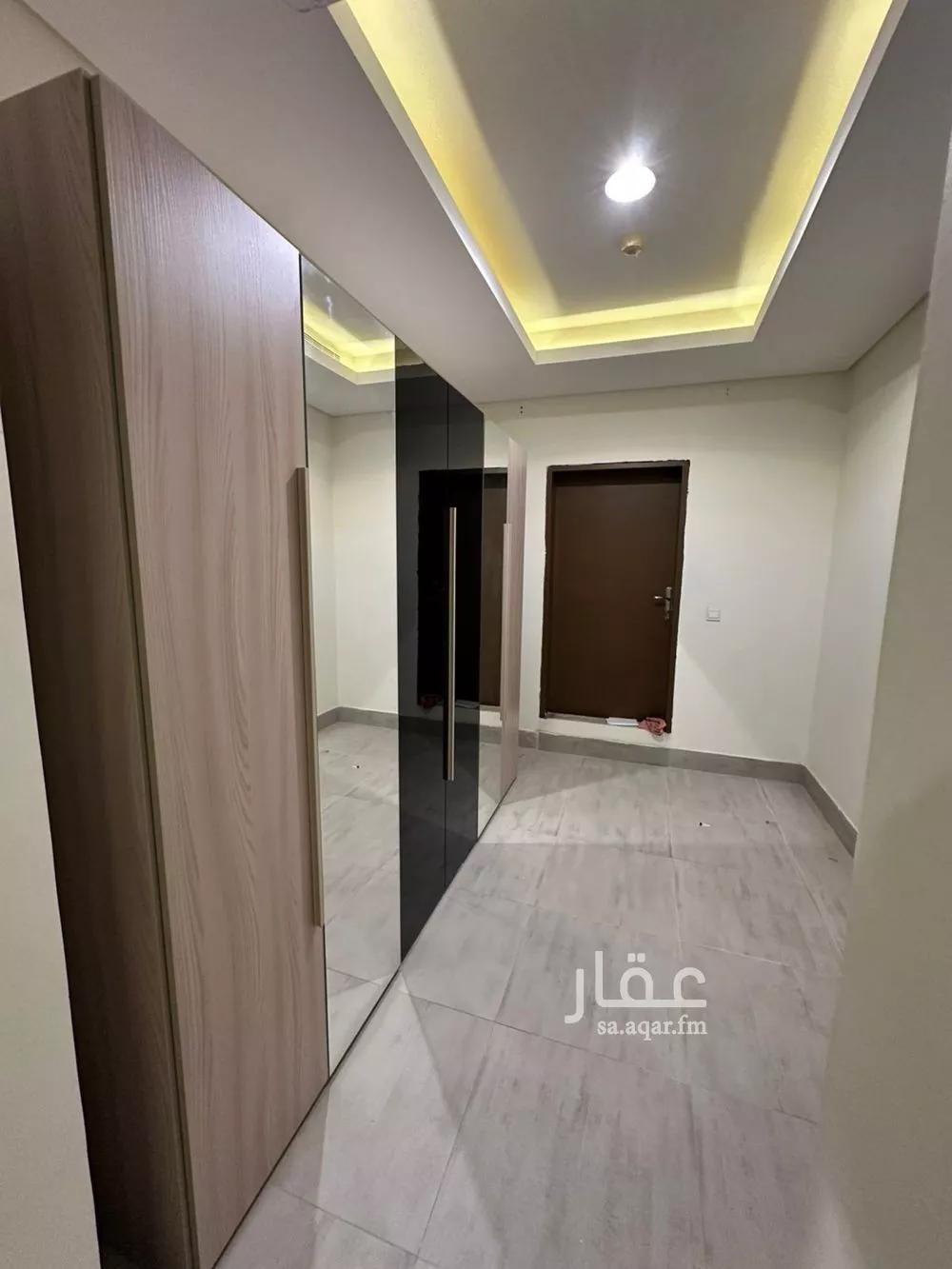 شقة 2 غرف في الملقا 6