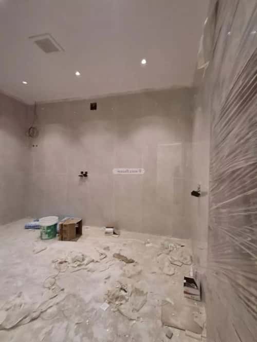 5 bedroom floor in Tuwaiq 4