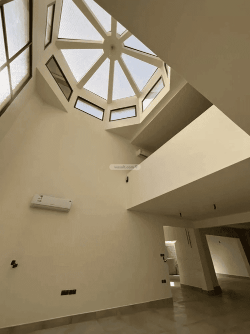 7 bedroom villa in As Saadah 4