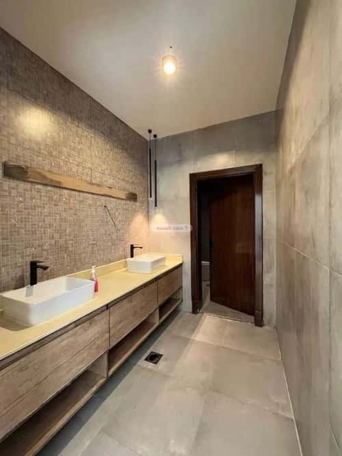 7 bedroom villa in As Saadah 8