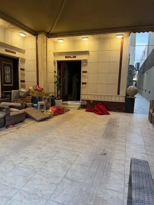 8 bedroom villa in Al Rimal 2