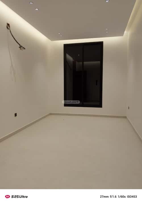 3 bedroom floor in King Faisal 5