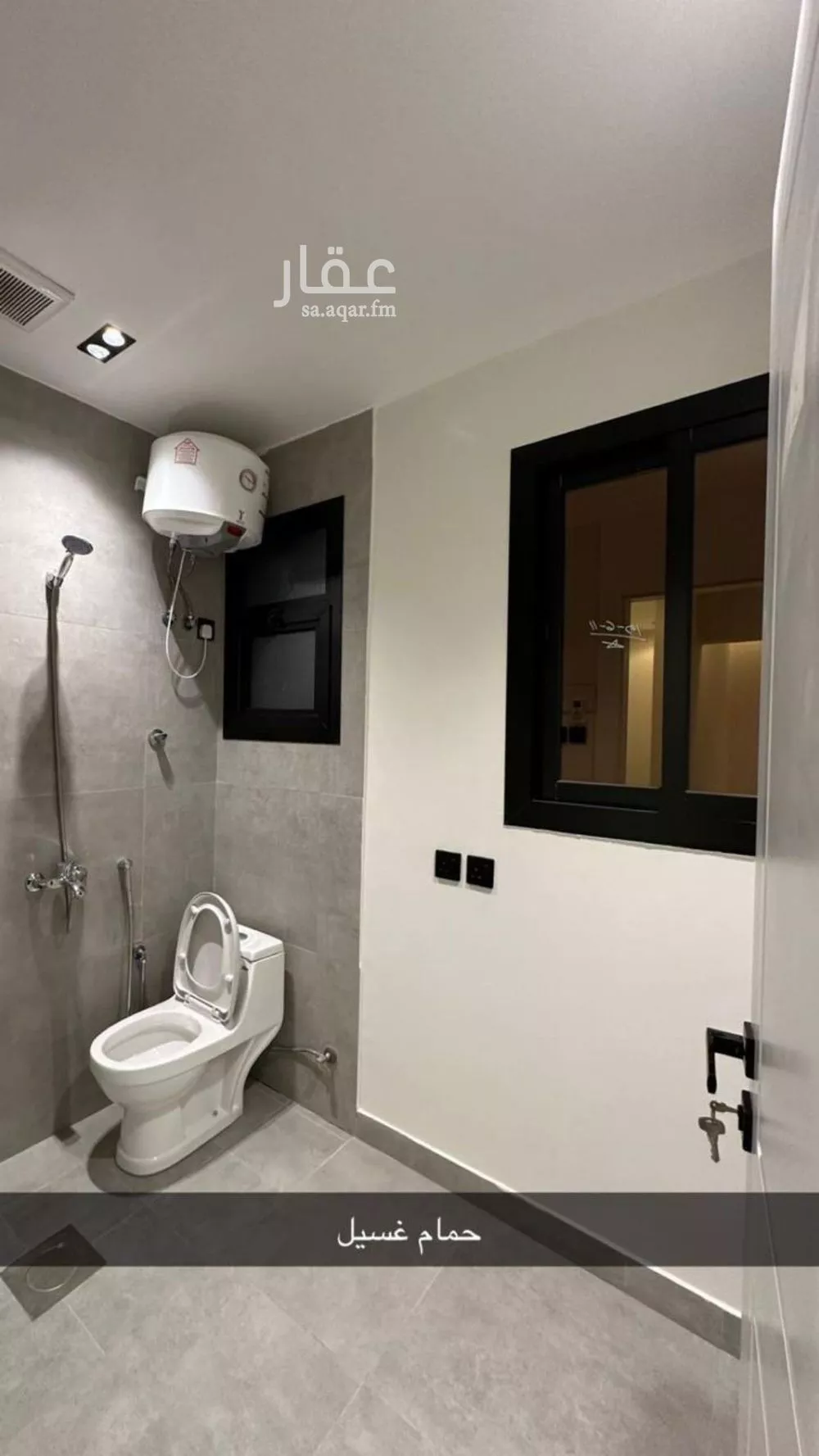 5 bedroom villa in Al Aridh 24