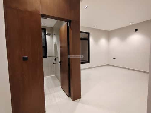 4 bedroom floor in Al Khaleej 2