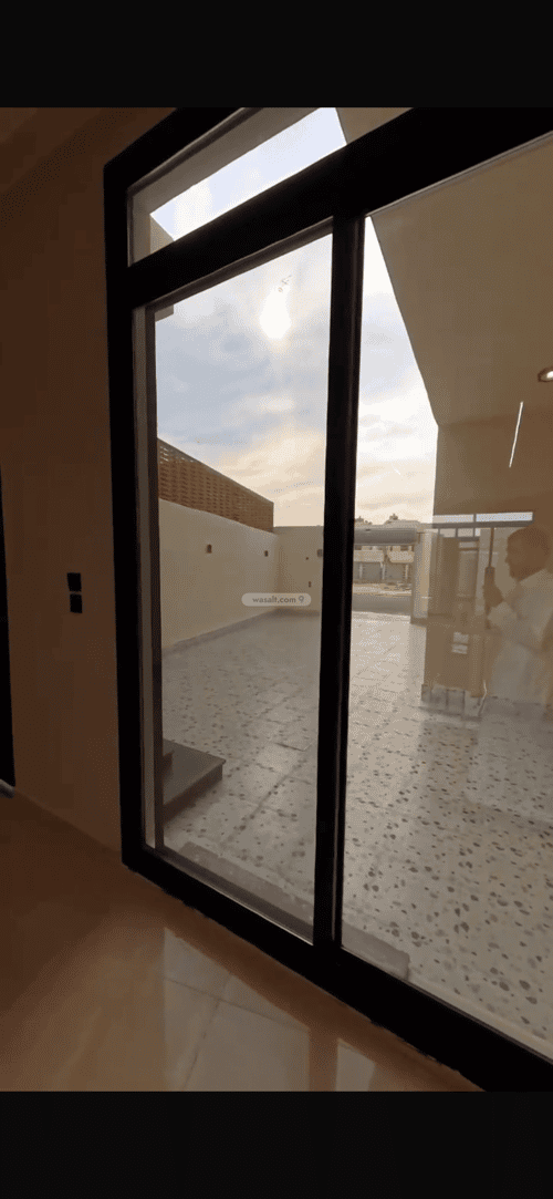 فيلا 5 غرف في العريجاء الغربي 3