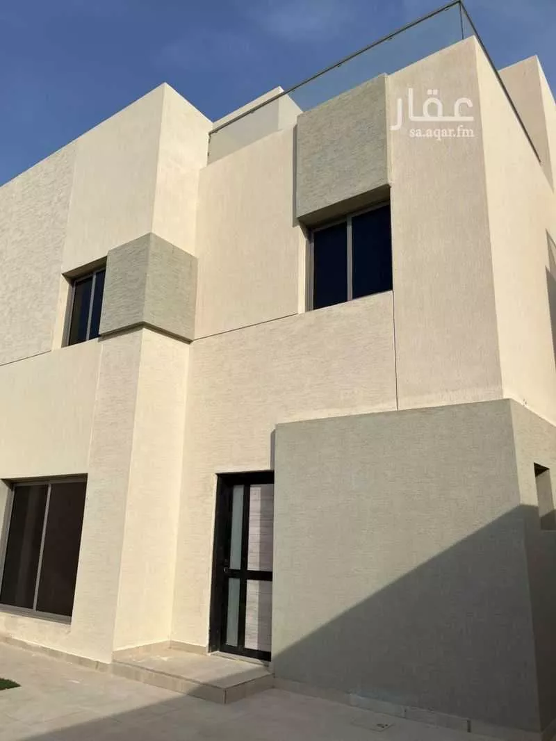 فيلا 6 غرف في النرجس 18