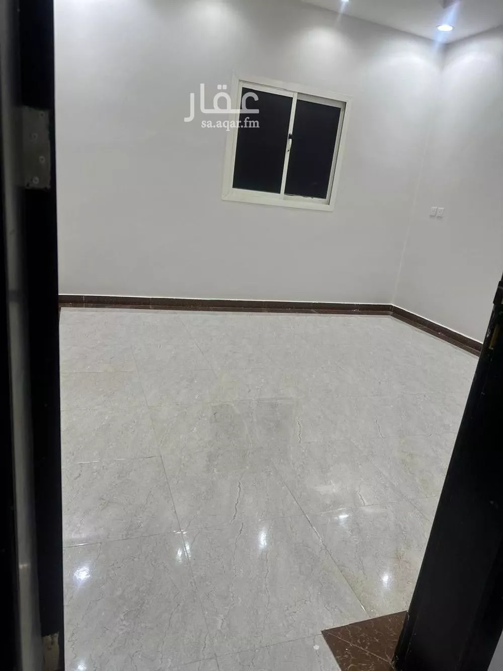 فيلا 4 غرف في الرمال 6