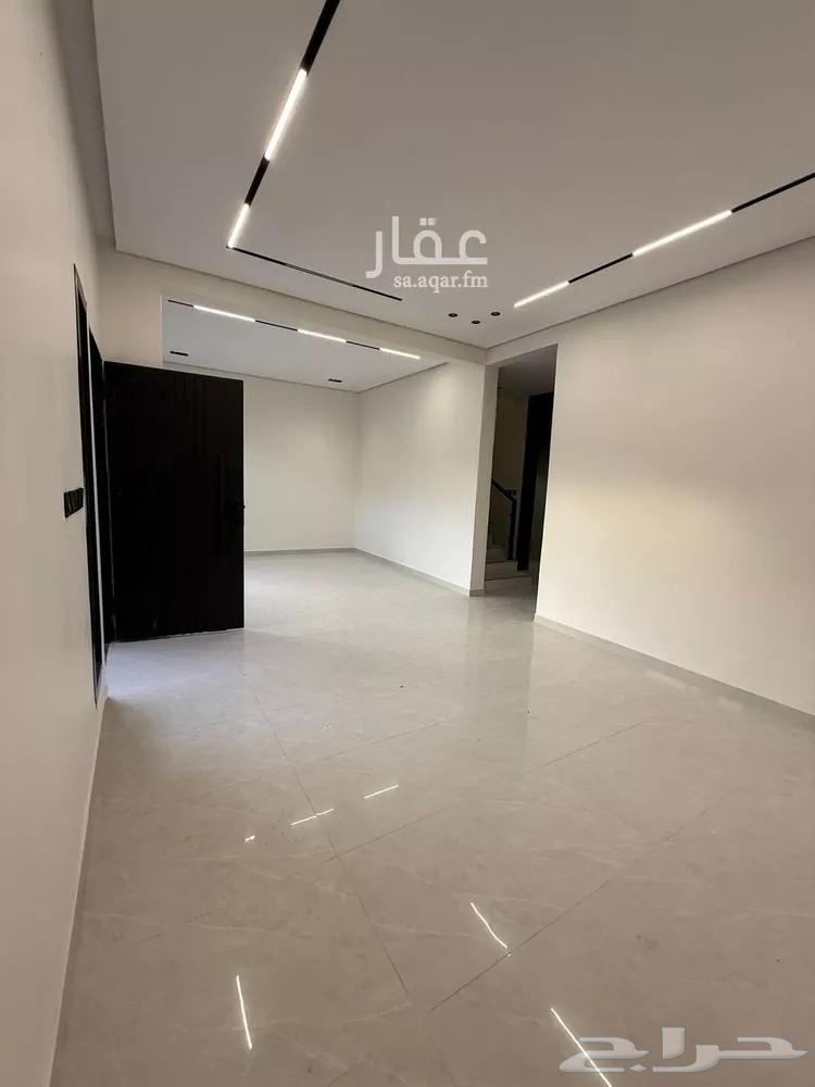 فيلا 6 غرف في بدر 2