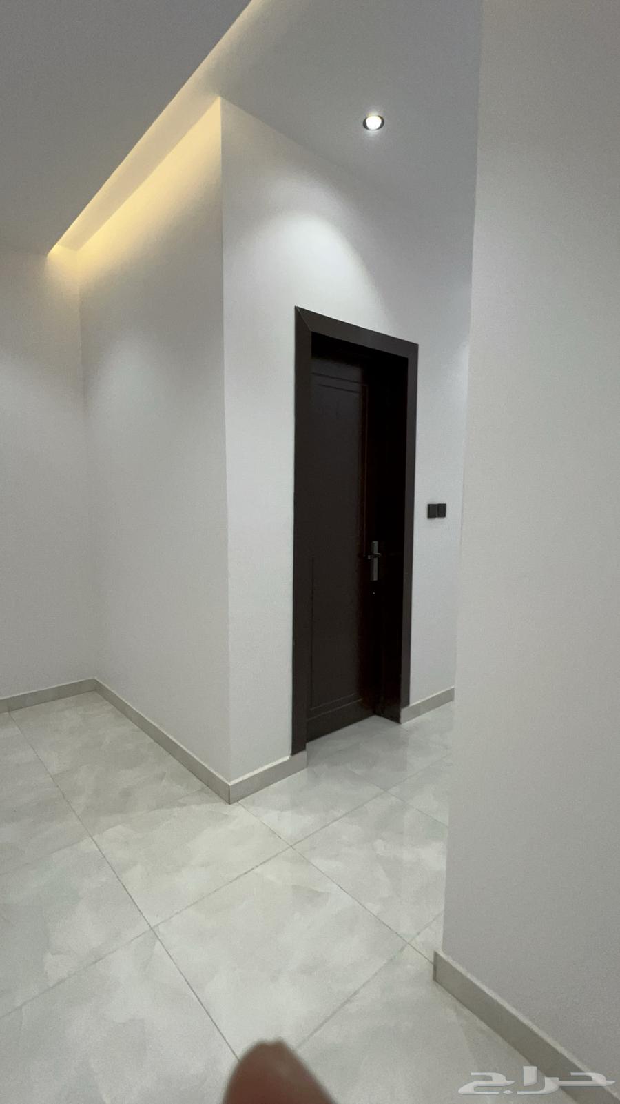 6 bedroom villa in Al Janadriyah 15