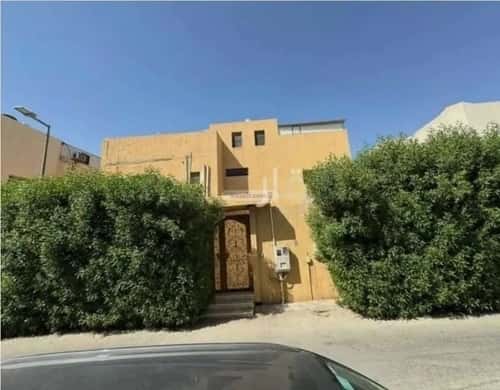 6 bedroom villa in King Fahd 1