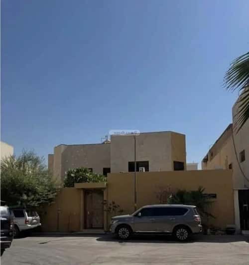 6 bedroom villa in King Fahd 2