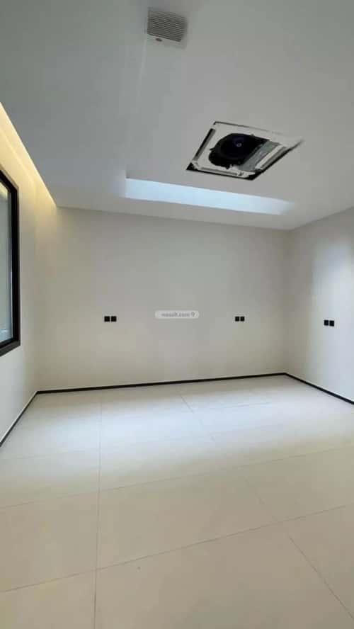 5 bedroom villa in Al Aridh 4