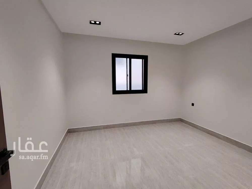 فيلا 6 غرف في طويق 18