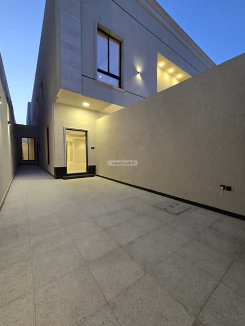 5 bedroom floor in Al Yarmouk 7
