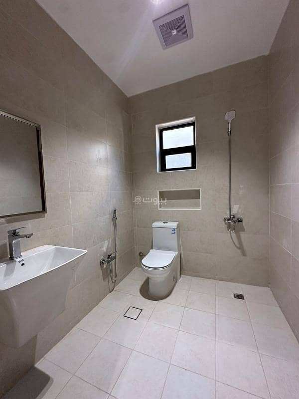 4 bedroom apartment in Okaz, Riyadh 10