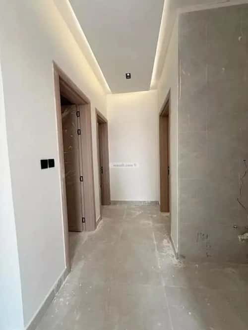 5 bedroom villa in Al Qadisiyah 3