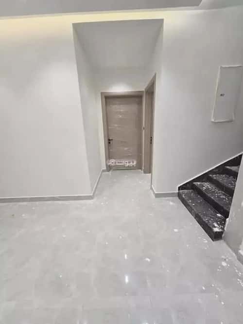 5 bedroom villa in Al Qadisiyah 1