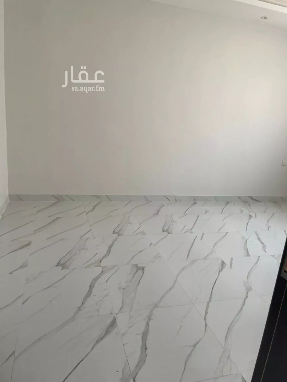 2 bedroom apartment in Al Hazm 5