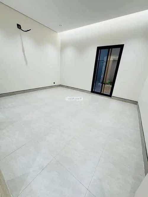 4 bedroom floor in Al Rimal 8