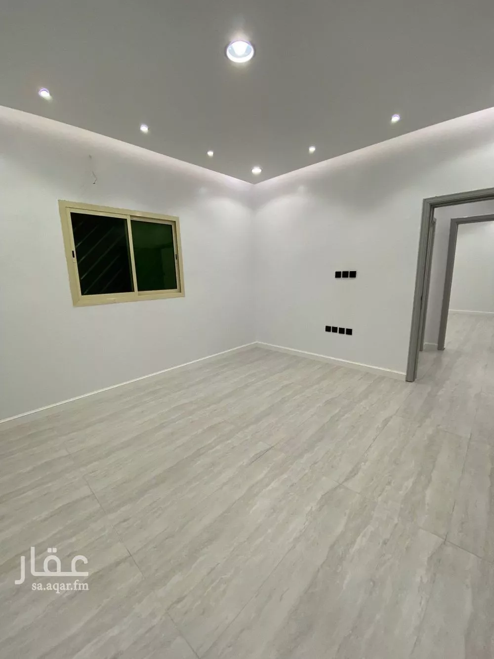 3 bedroom floor in Al Munsiyah 7