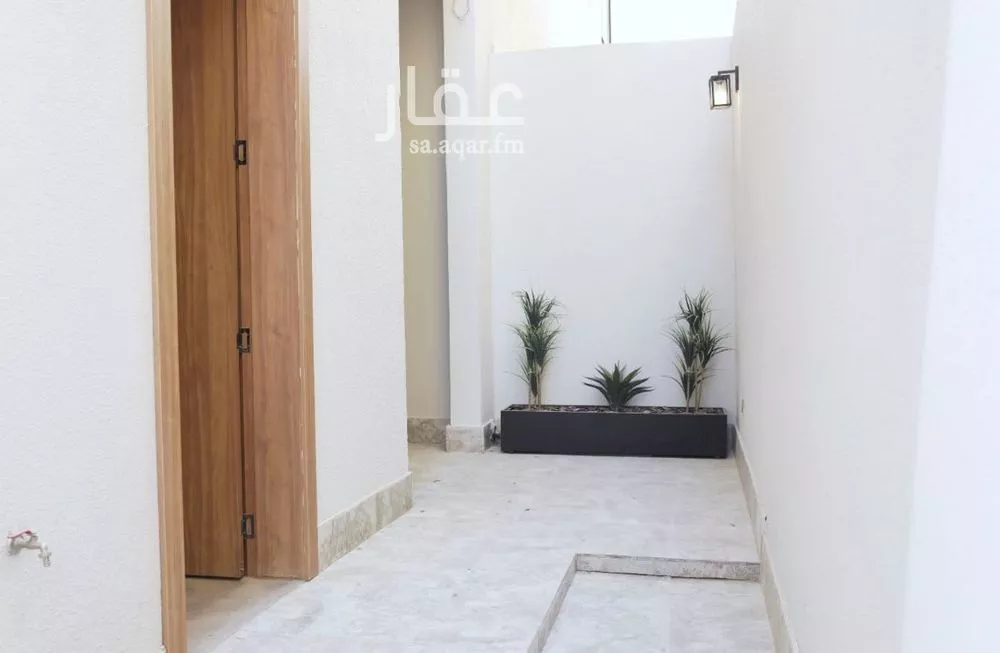 شقة 2 غرف في الملقا 9