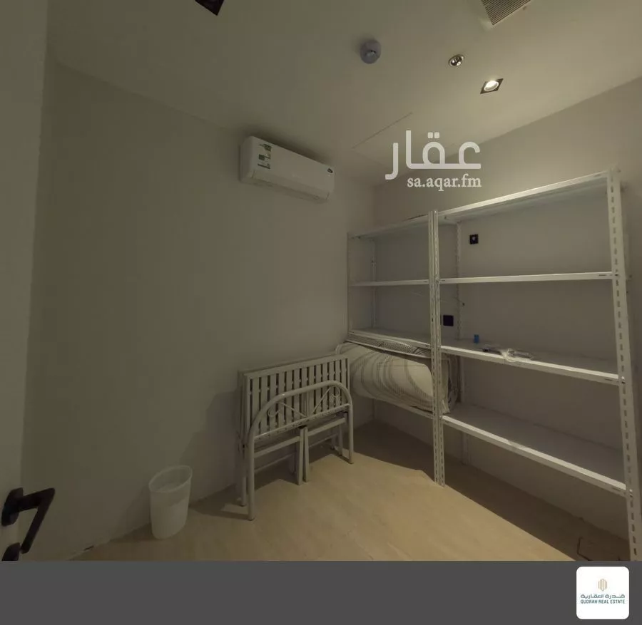 شقة 3 غرف في الملقا 8