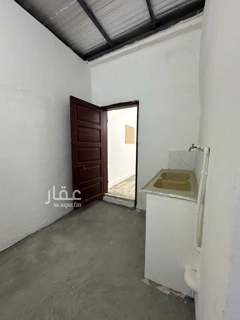 عقار 16 غرف في مدينة العمال، الدمام 4