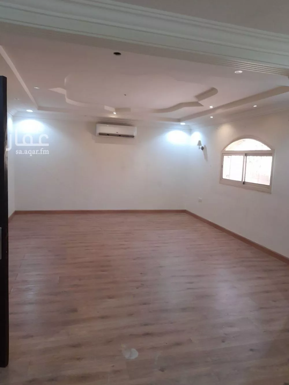 5 bedroom villa in Al Yasmin 3