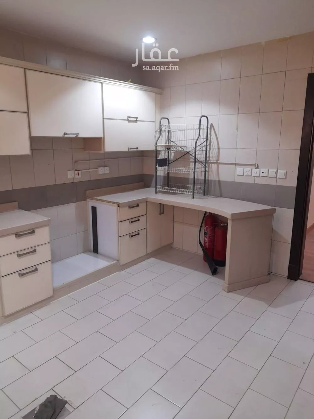 5 bedroom villa in Al Yasmin 9