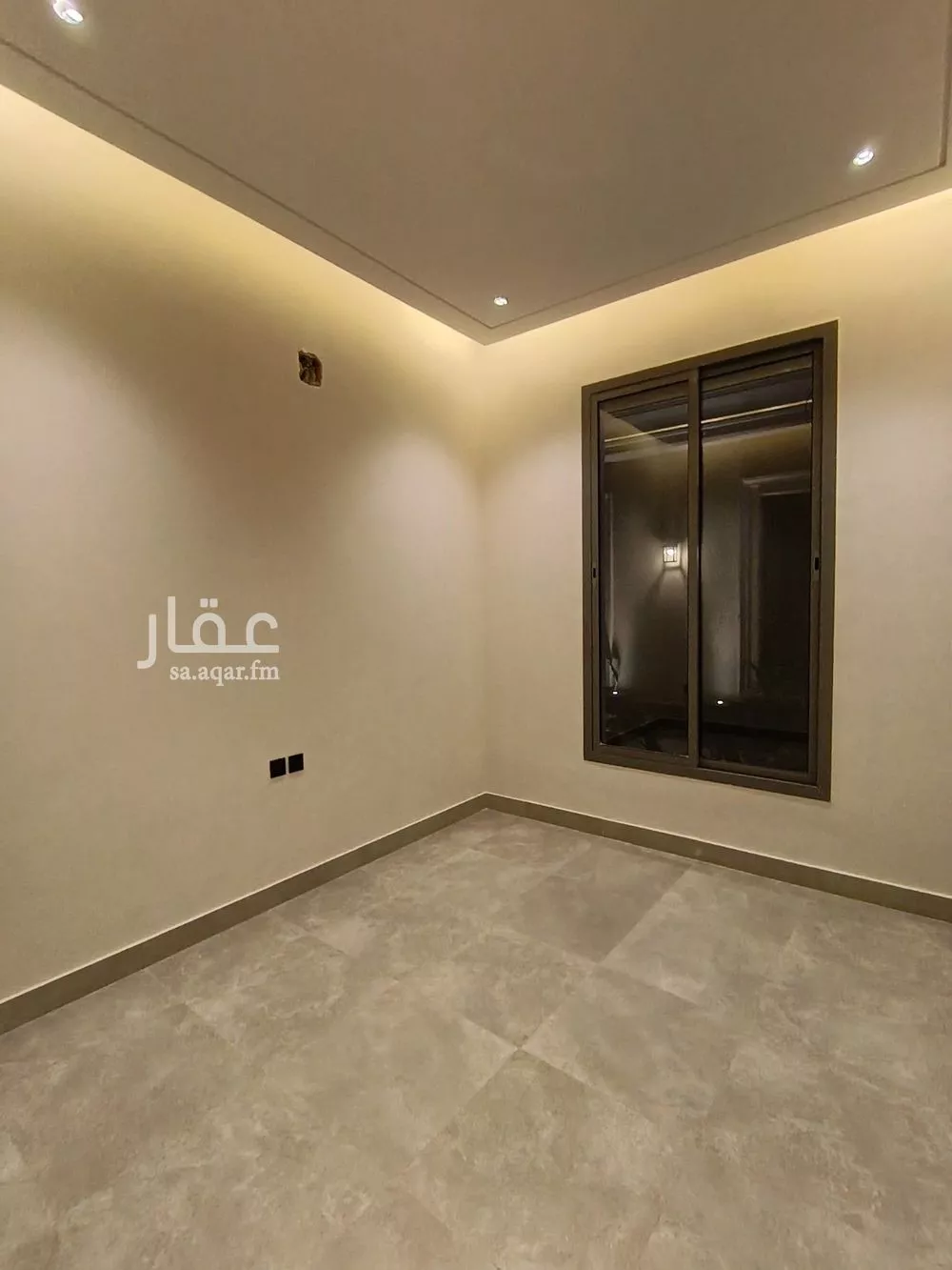 4 bedroom apartment in Al Yarmouk 16