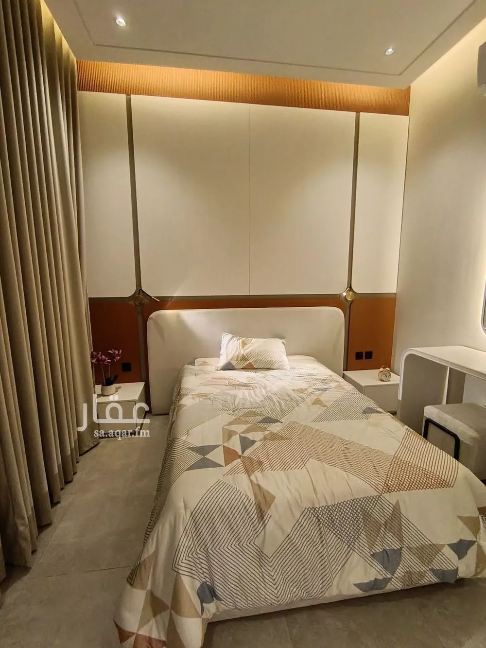 4 bedroom apartment in Al Yarmouk 17
