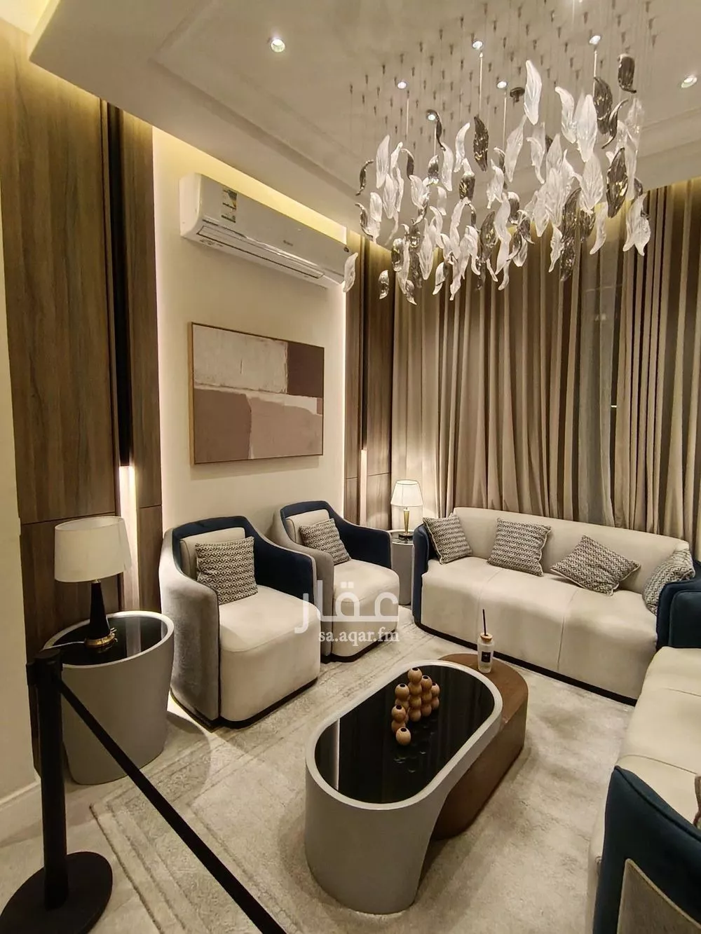 4 bedroom apartment in Al Yarmouk 8
