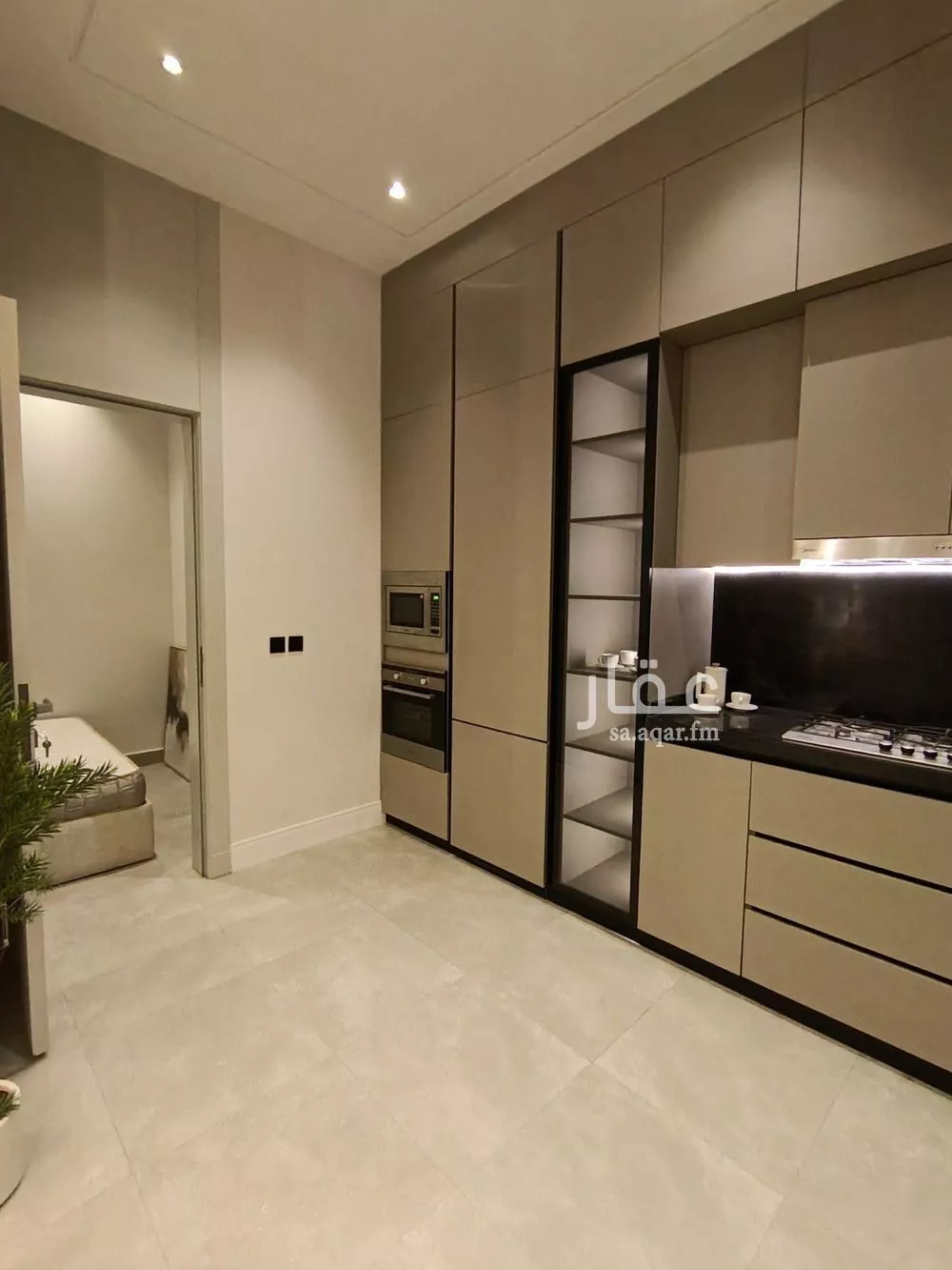 4 bedroom apartment in Al Yarmouk 9
