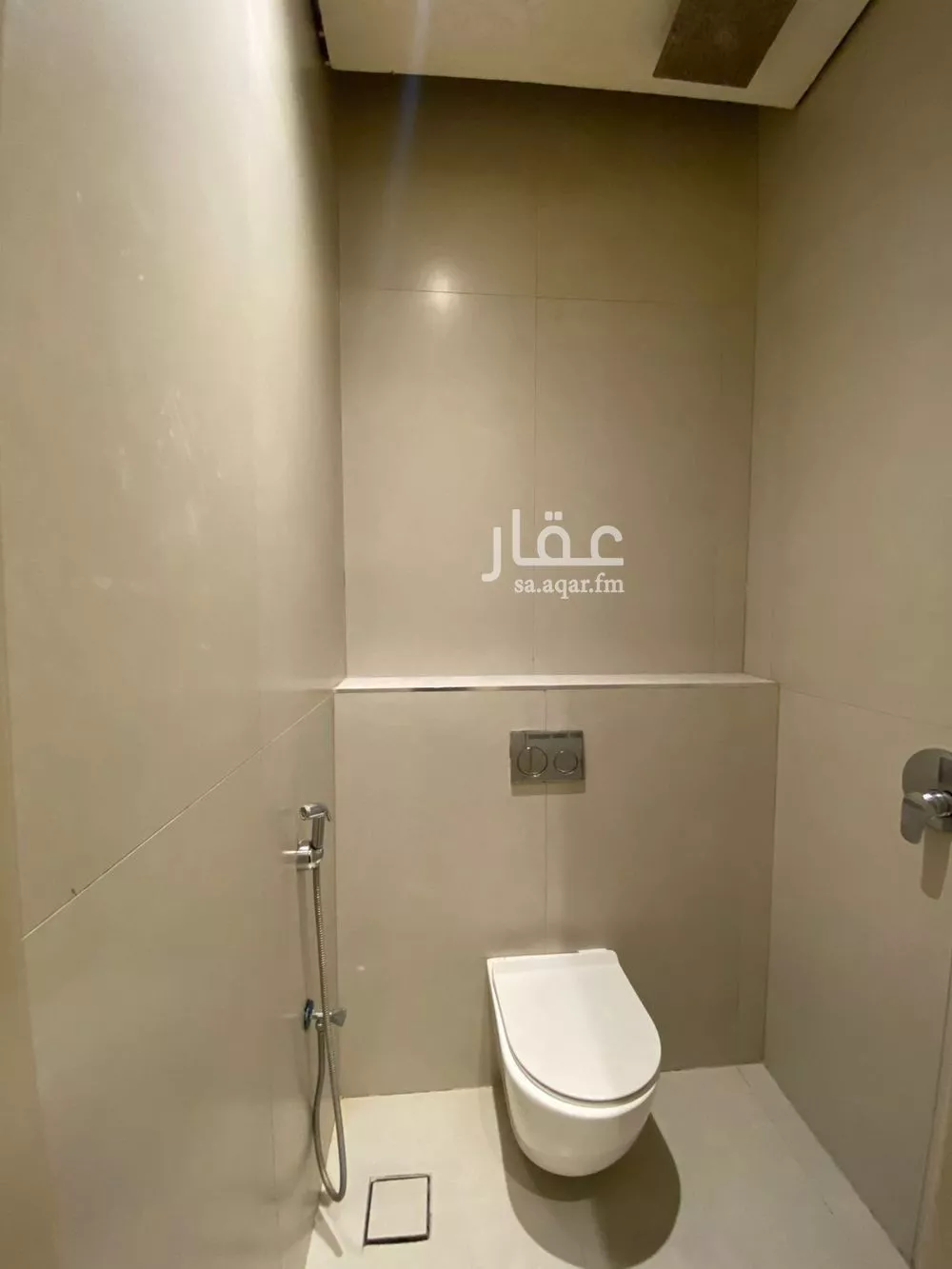 4 bedroom apartment in Al Yarmouk 6