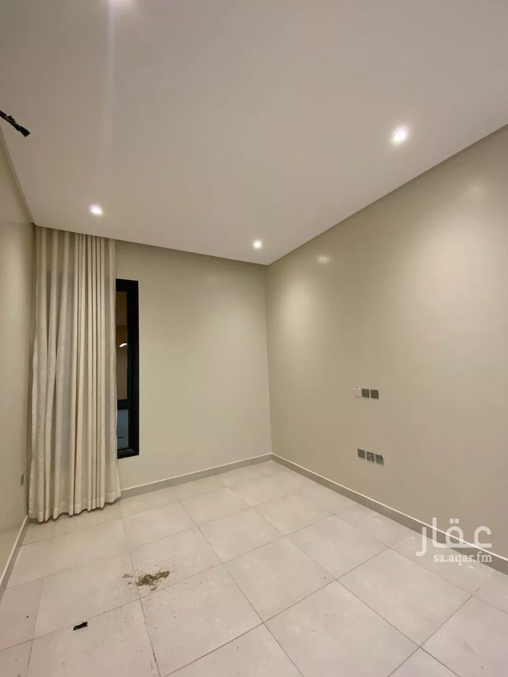 4 bedroom apartment in Al Yarmouk 9