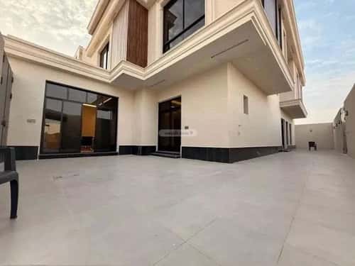 6 bedroom villa in Al Rimal 3