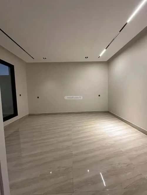 5 bedroom villa in Al Rimal 13