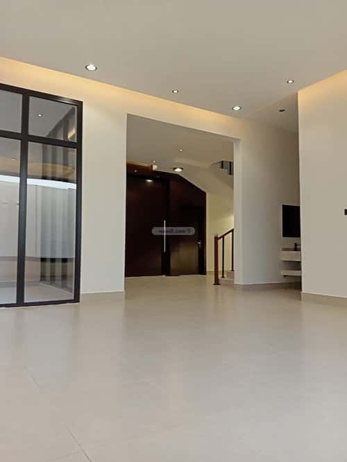 7 bedroom villa in Al Aridh 4