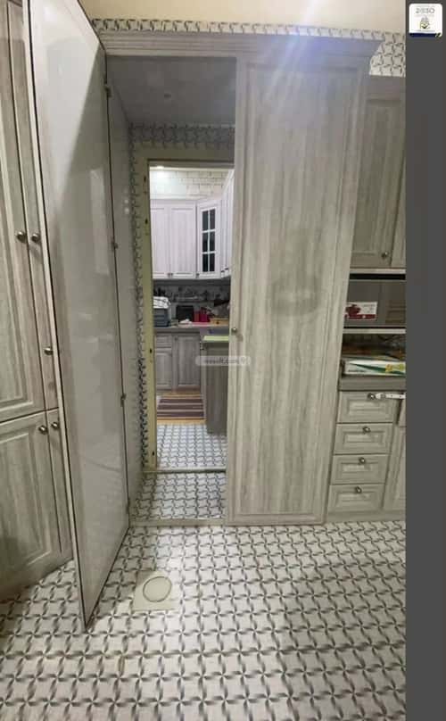 8 bedroom villa in Dhahrat Laban 3